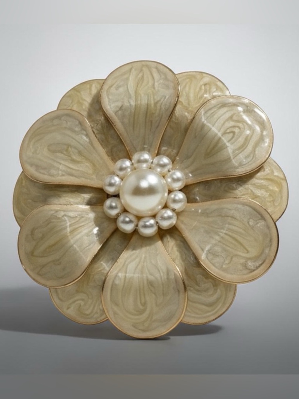 VTG Swirl Enamel Flower Brooch Faux Pearl Center